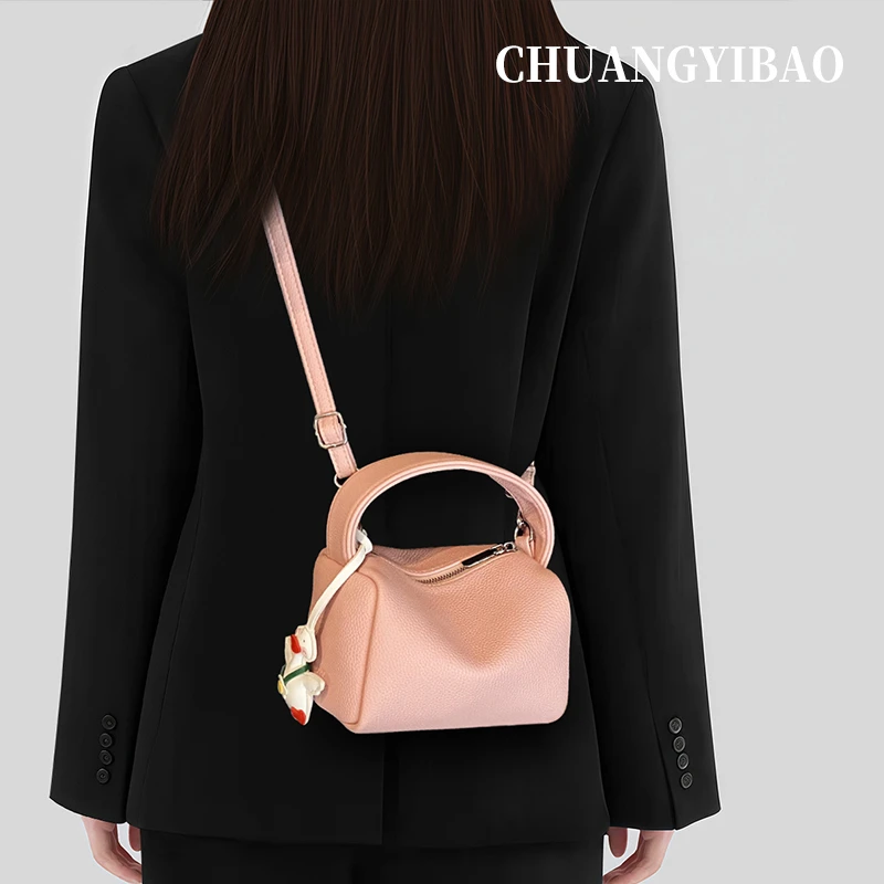 今年流行波士顿包包女夏天2025新款小众斜挎包韩版ins手提枕头包