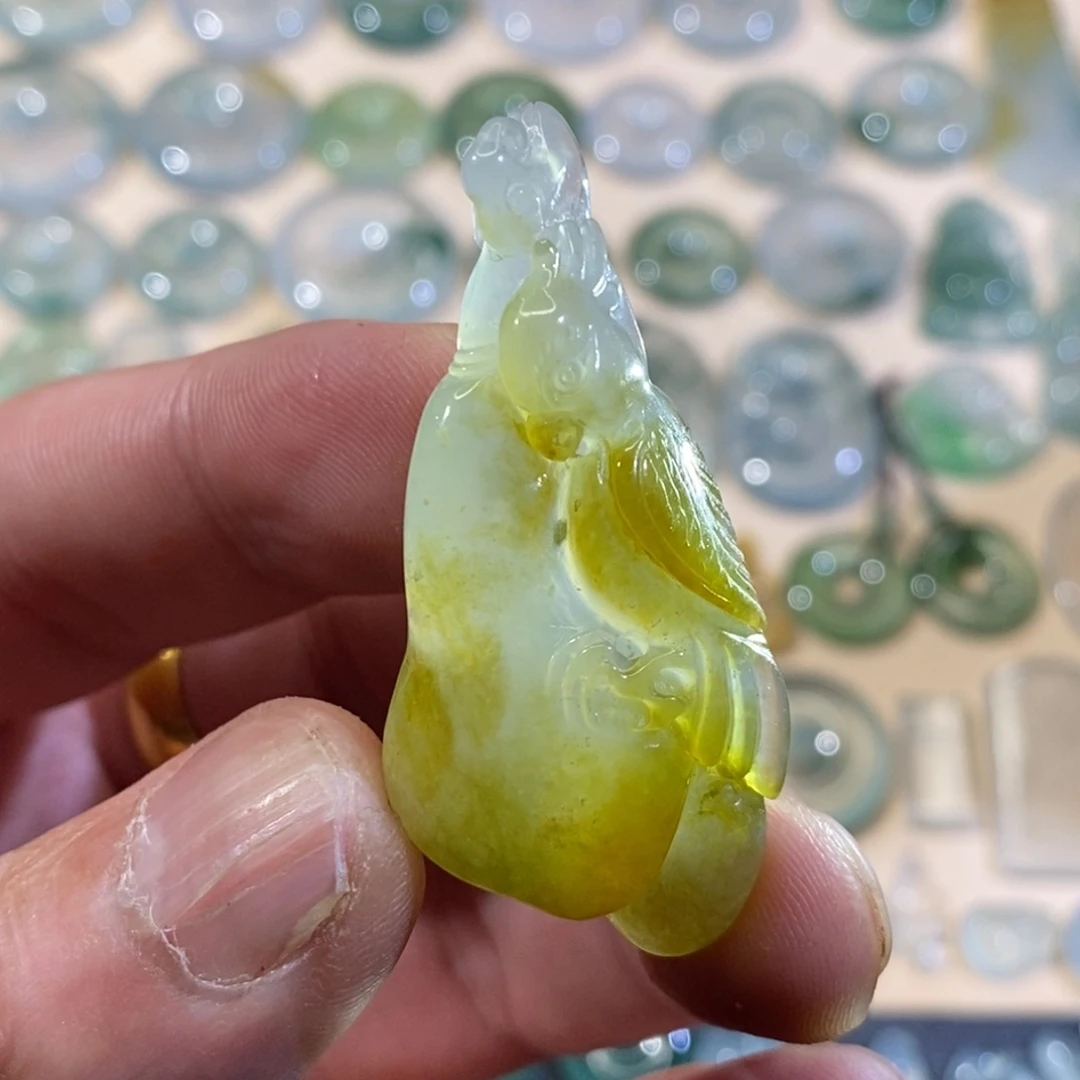 定制翡翠未镶嵌翡翠