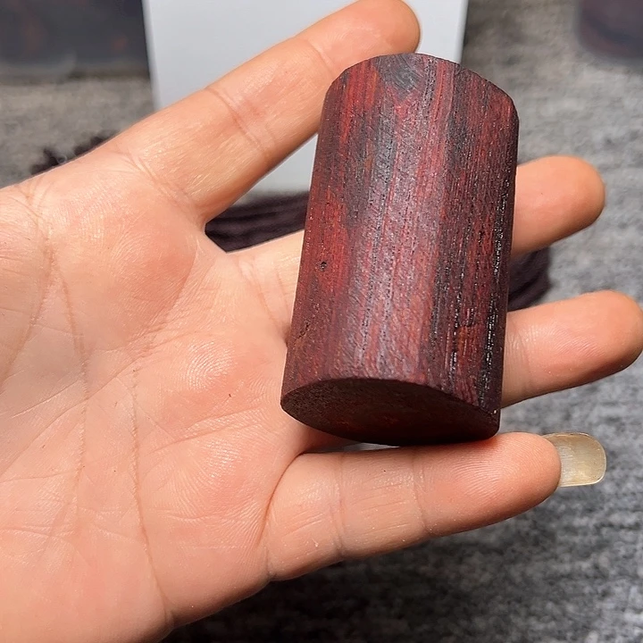 藤类降真香手把件红油精品高货6.0/60克左右