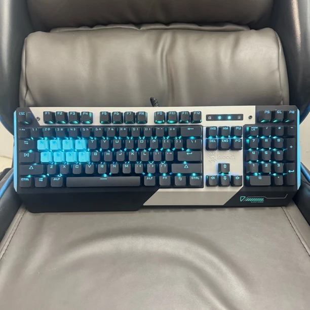 8新 双飞燕 血手幽灵Q865机械键盘二代LK光轴热插拔单光 炫舞飞车