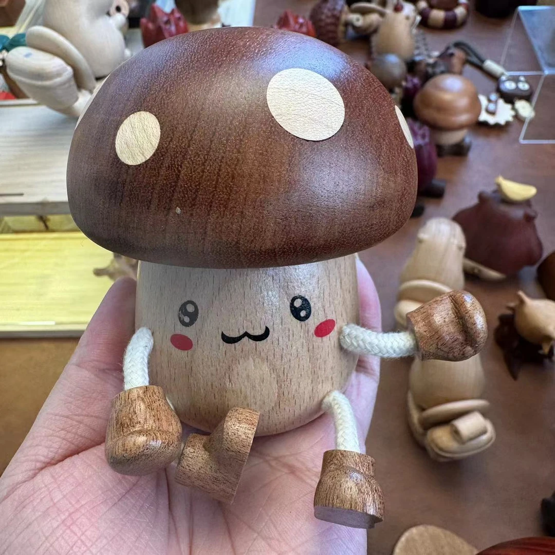 木质车载摆件音乐盒一蘑菇人