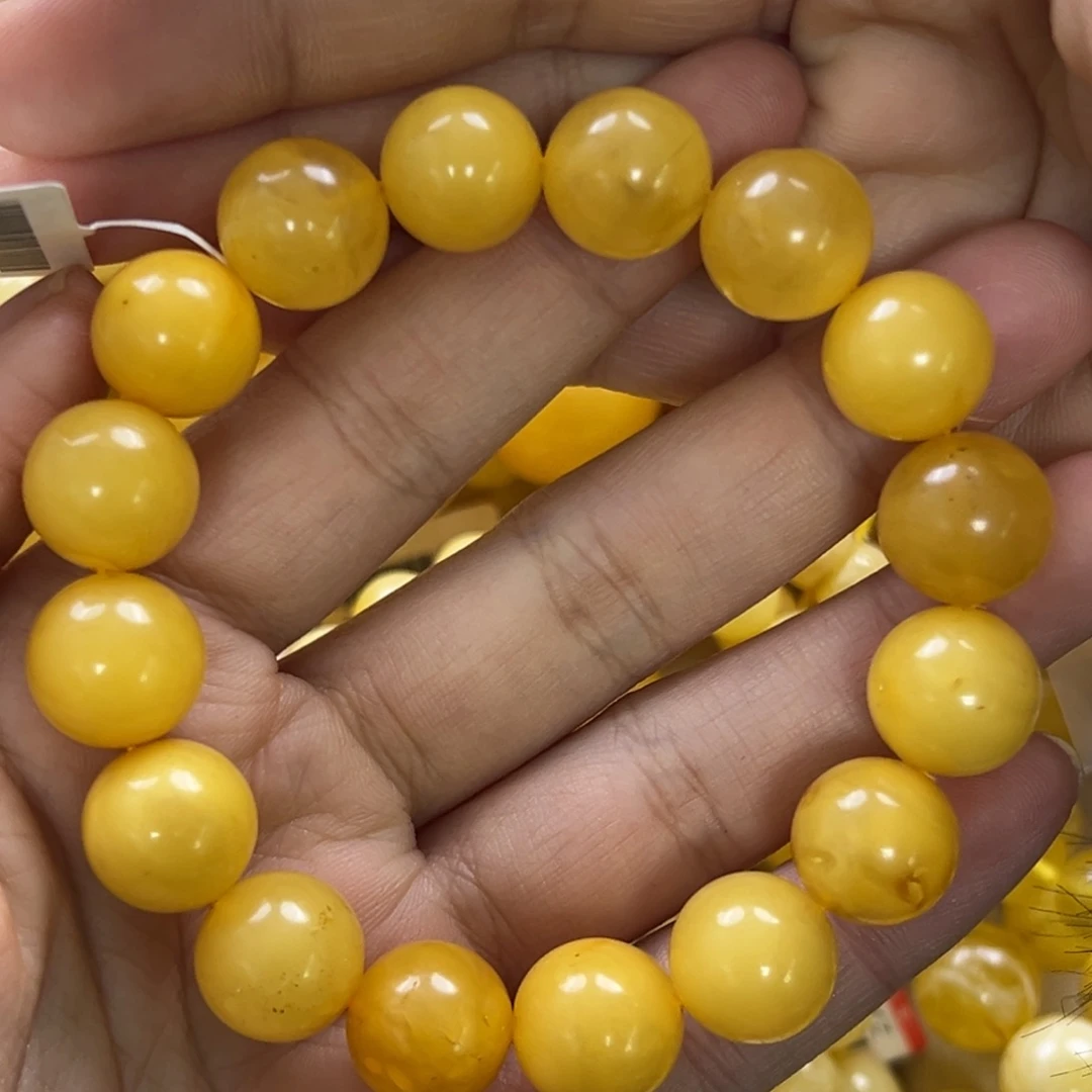 O***O琥珀未镶嵌珠宝奇石