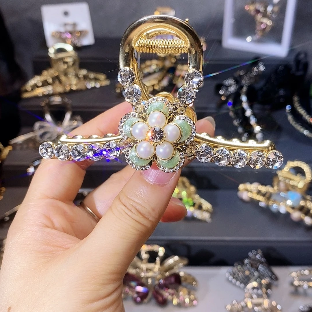 非金属仿水晶一个