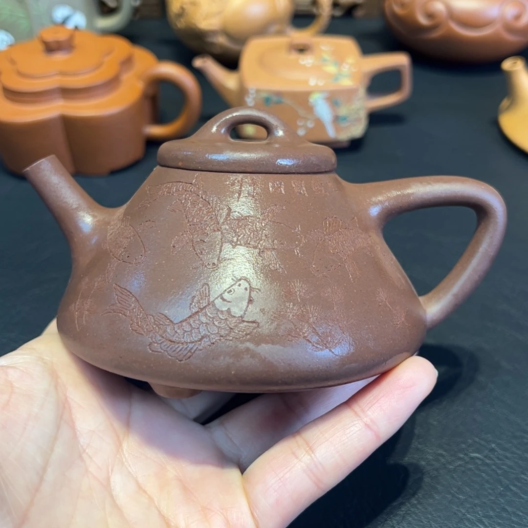 石瓢，容量230毫升，紫泥