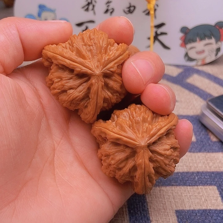 吊坠文玩核桃孟**真三棱