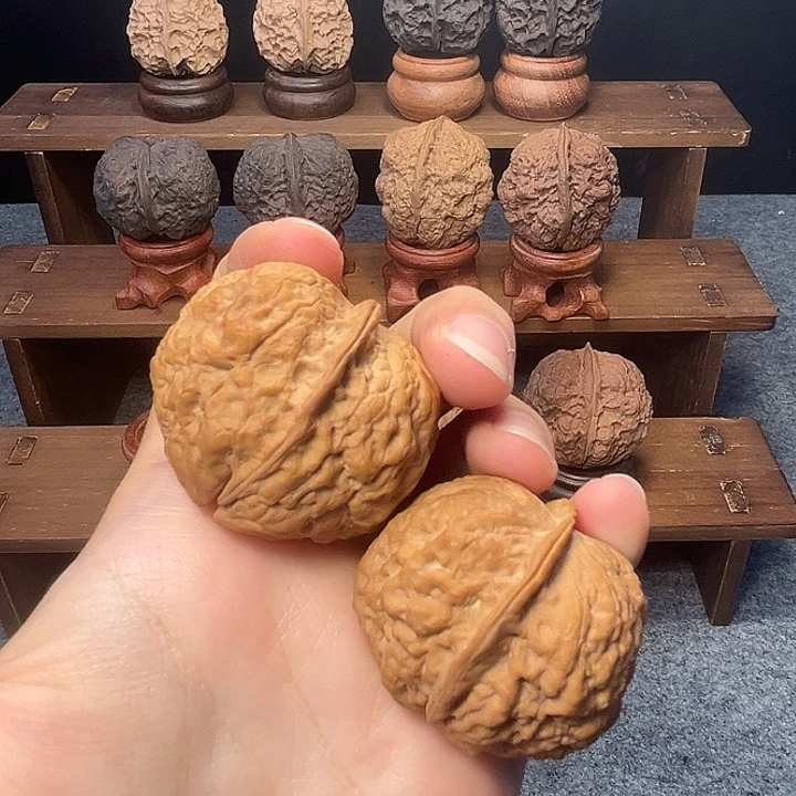 文玩核桃吊坠z包罗万象40mm