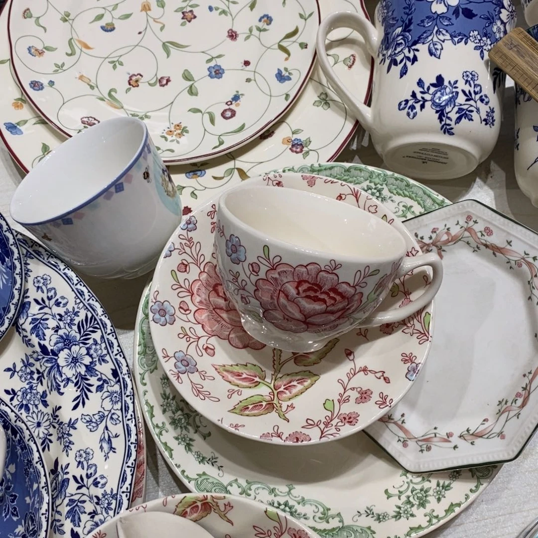 瓷微瑕玫瑰咖啡杯碟