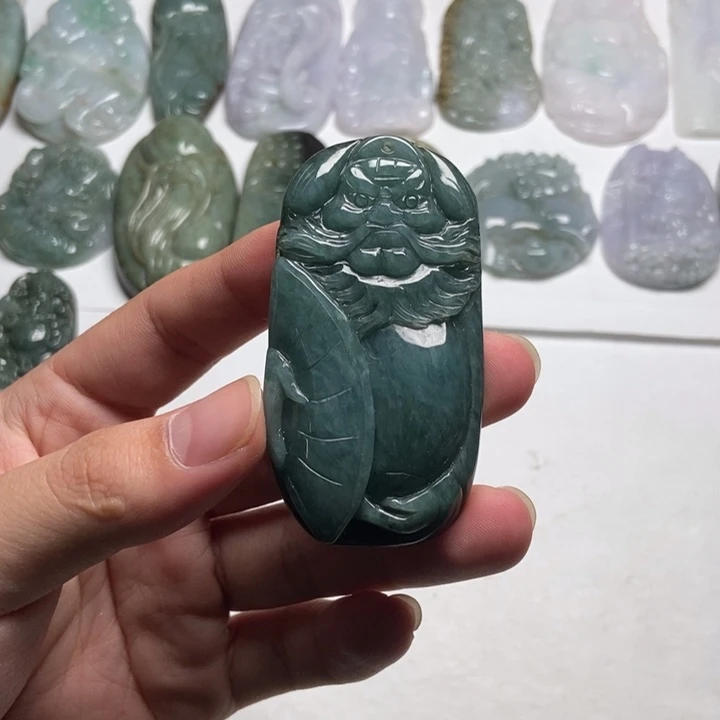 翡翠未镶嵌颈饰钟馗33