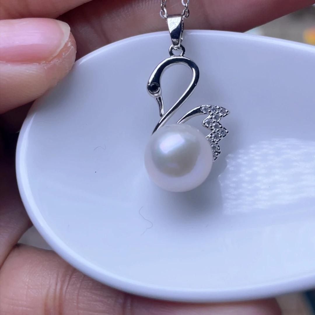 淡水珍珠吊坠未镶嵌
