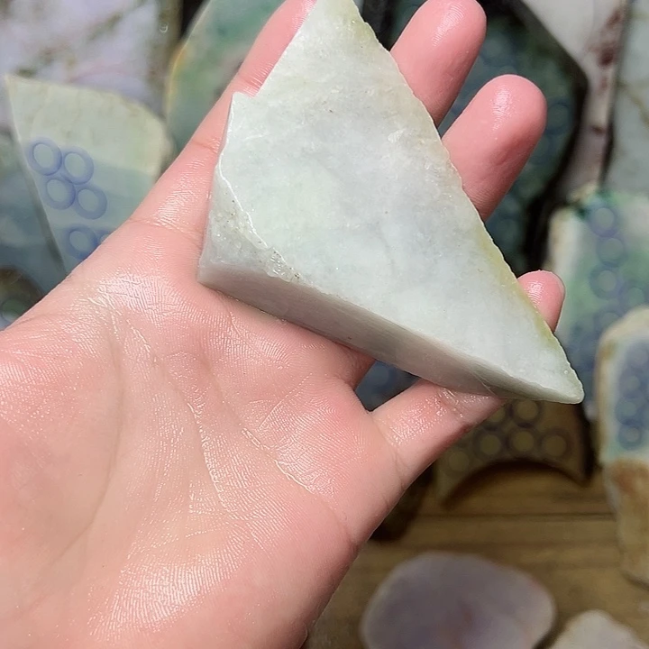 翡翠颈饰未镶嵌纯天然缅甸翡翠