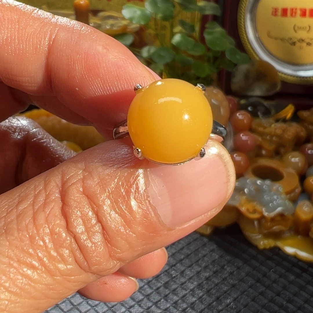 石英质玉未镶嵌颈饰