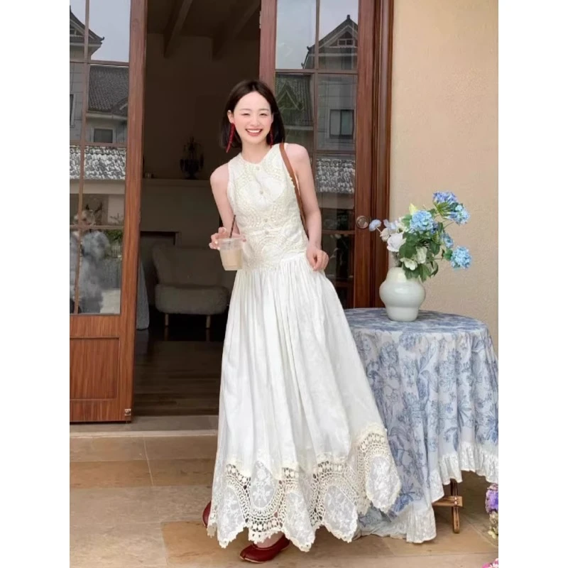 精致漂亮刺绣连衣裙女夏装端庄气质新款背心裙今年流行绝美长裙潮