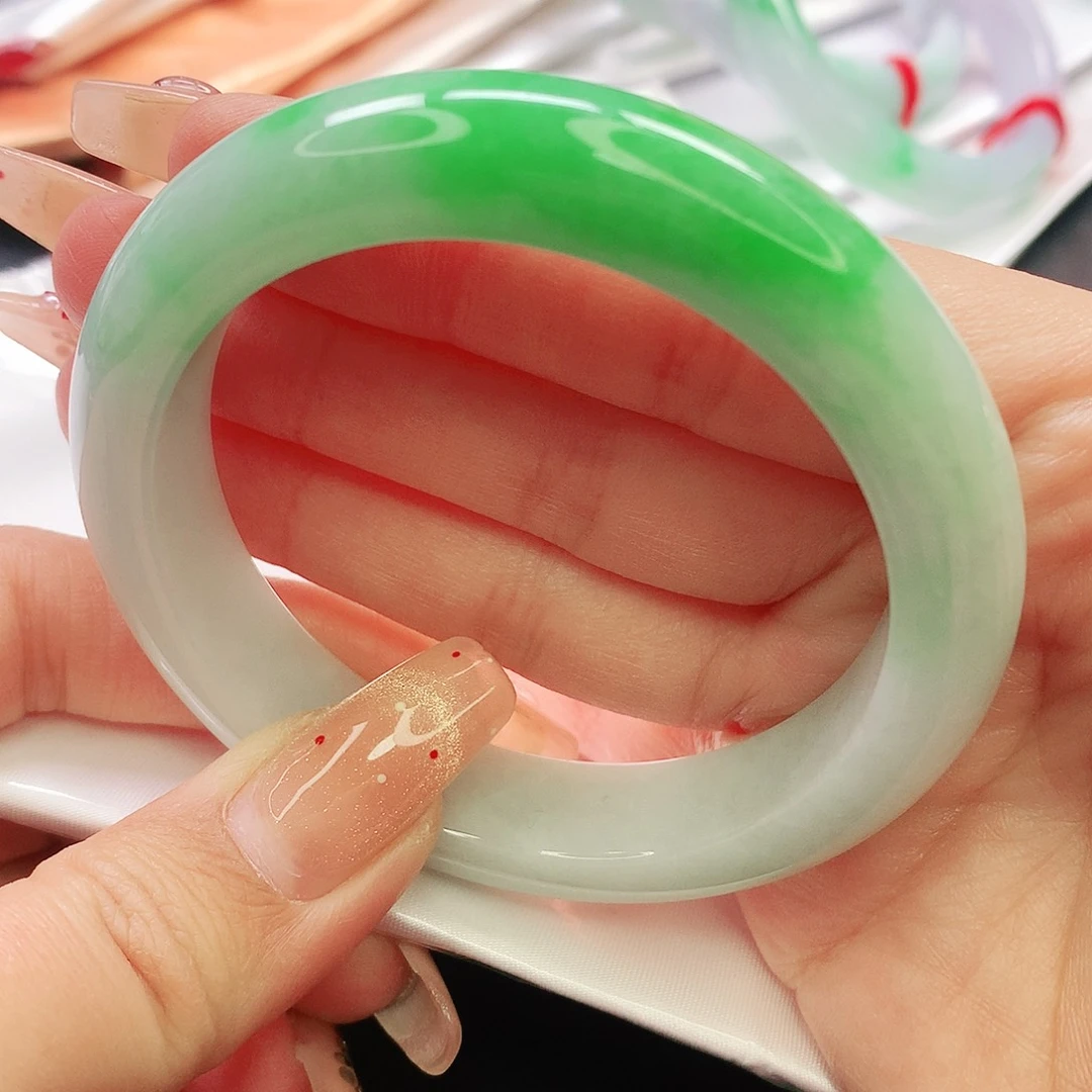 未镶嵌手镯翡翠缅甸天然A货翡翠