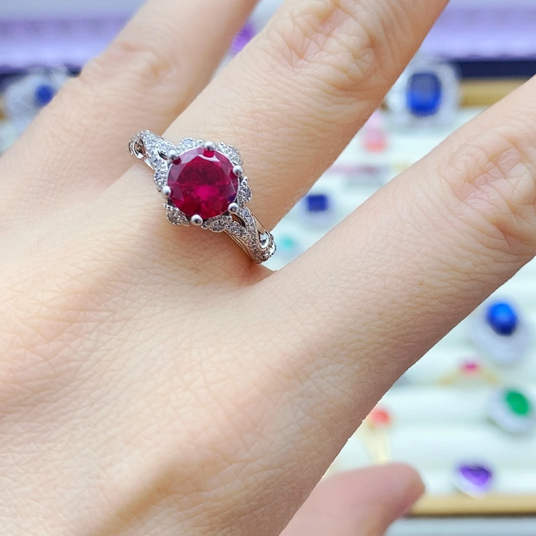 未镶嵌戒指红宝石