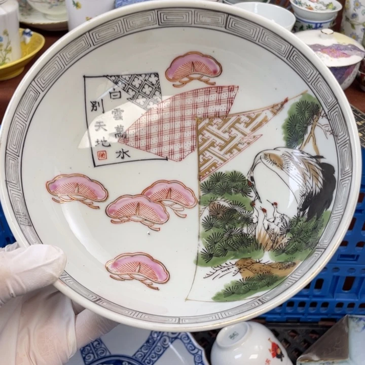 他家瓷器真美…开播了