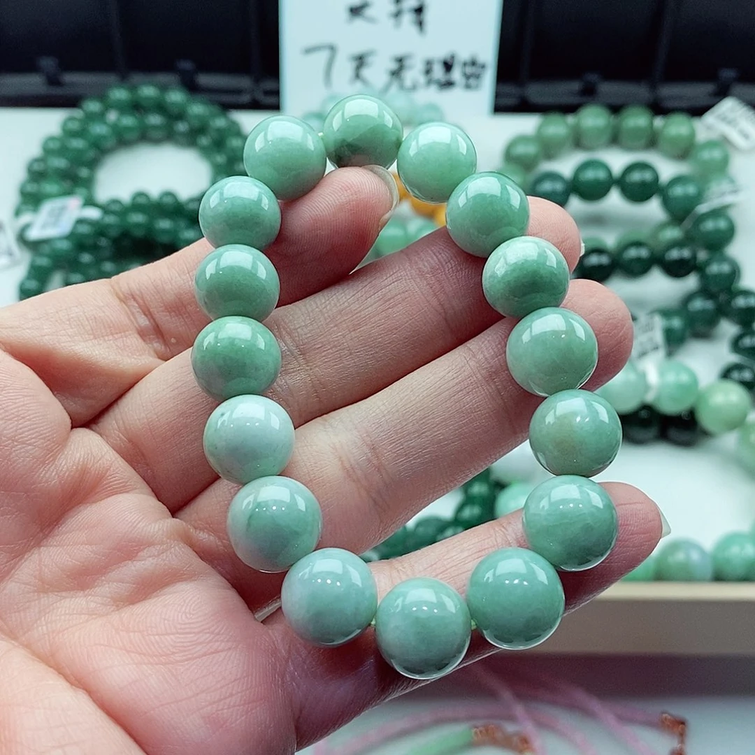 翡翠未镶嵌毛衣链