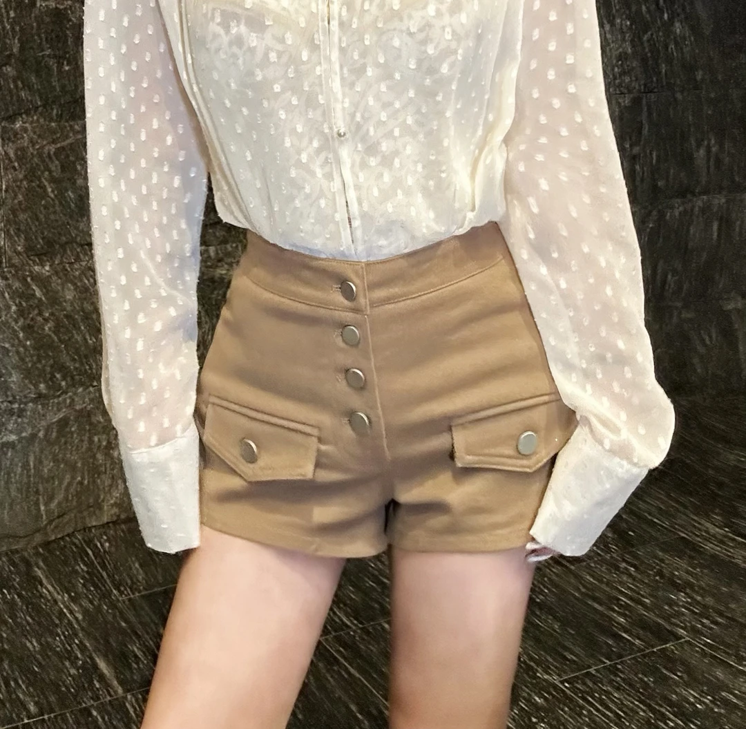 XIA.【BG】高腰显瘦设计感牛仔短裤