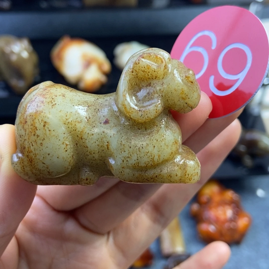 和田玉（糖玉）未镶嵌颈饰