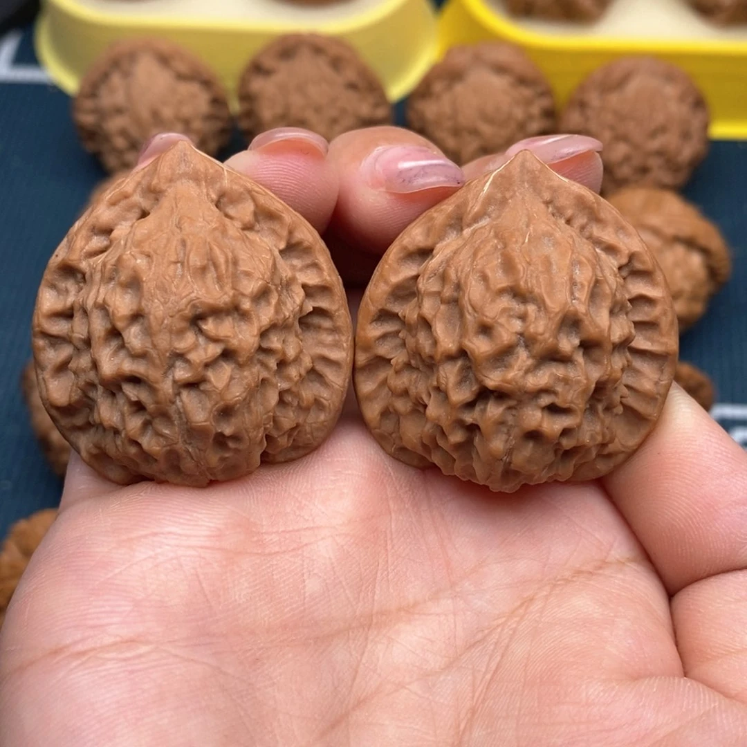 文玩核桃吊坠龙公子37