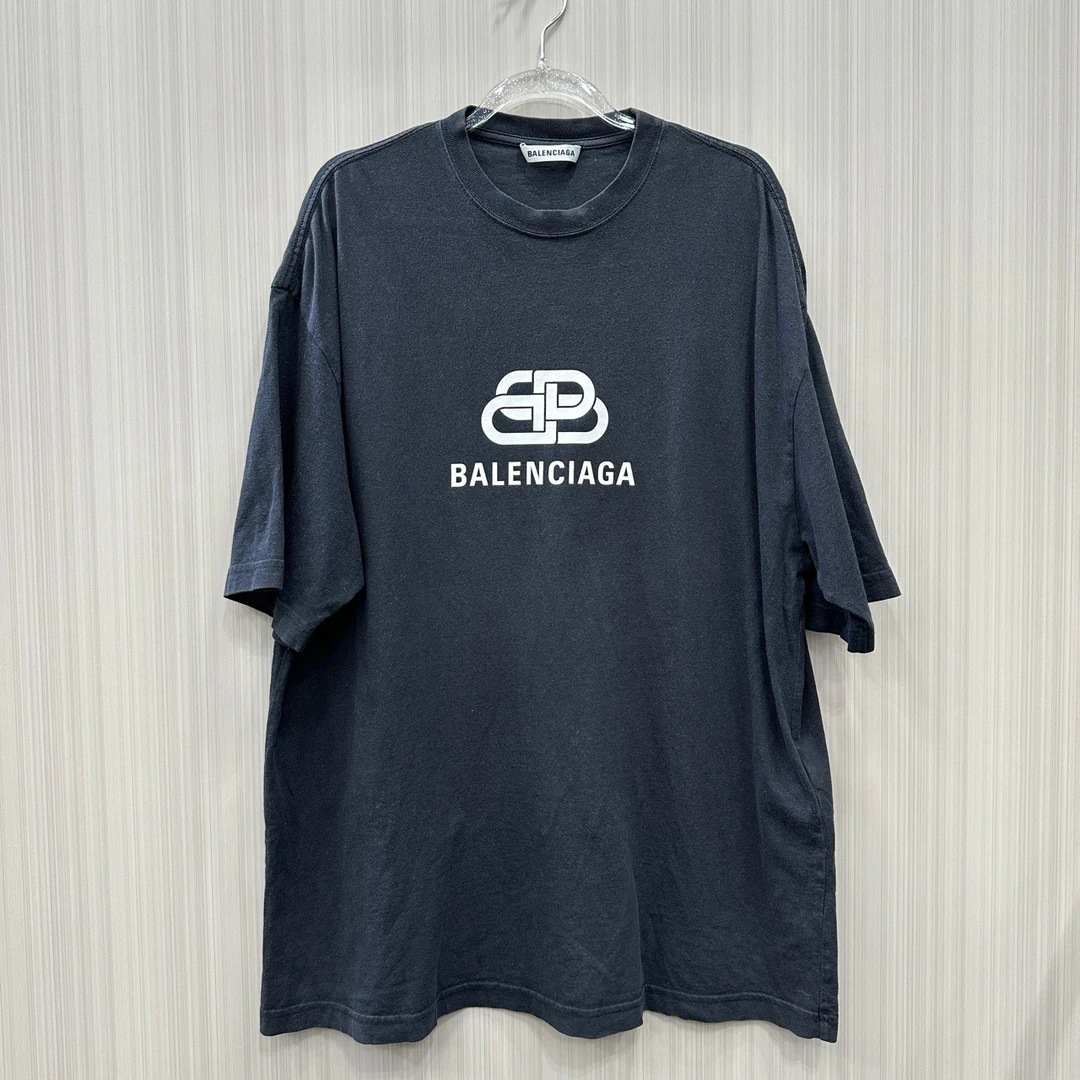 99新 Balenciaga/巴黎世家 锁扣短袖 尺码：S 10986