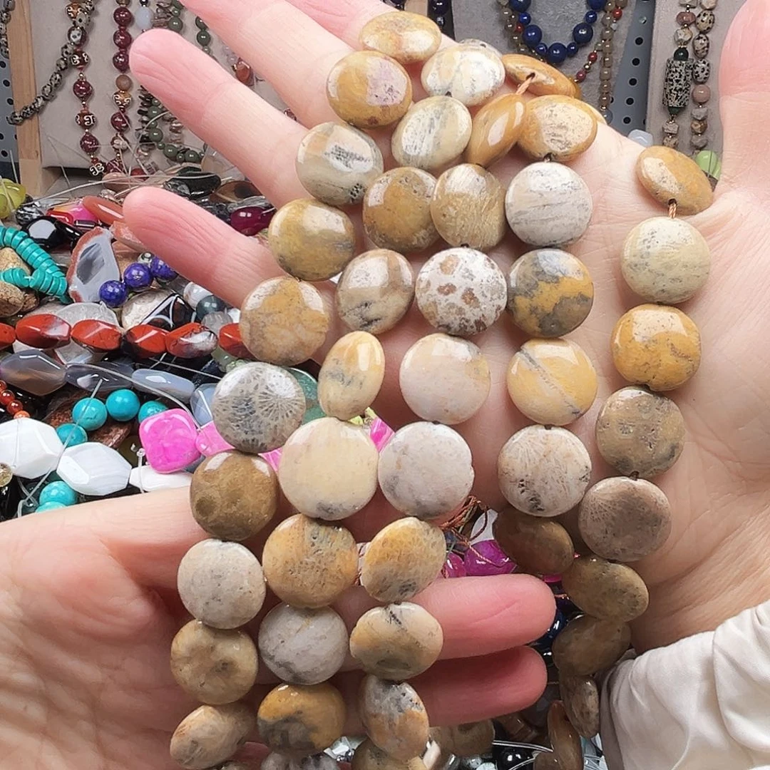 玛瑙/玉髓未镶嵌珠宝半成品珊瑚玉