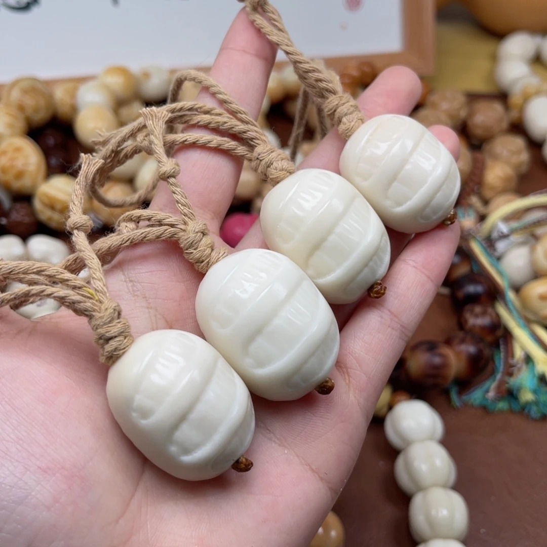 吊坠菩提根/象牙果b341法棍27-30微瑕一串