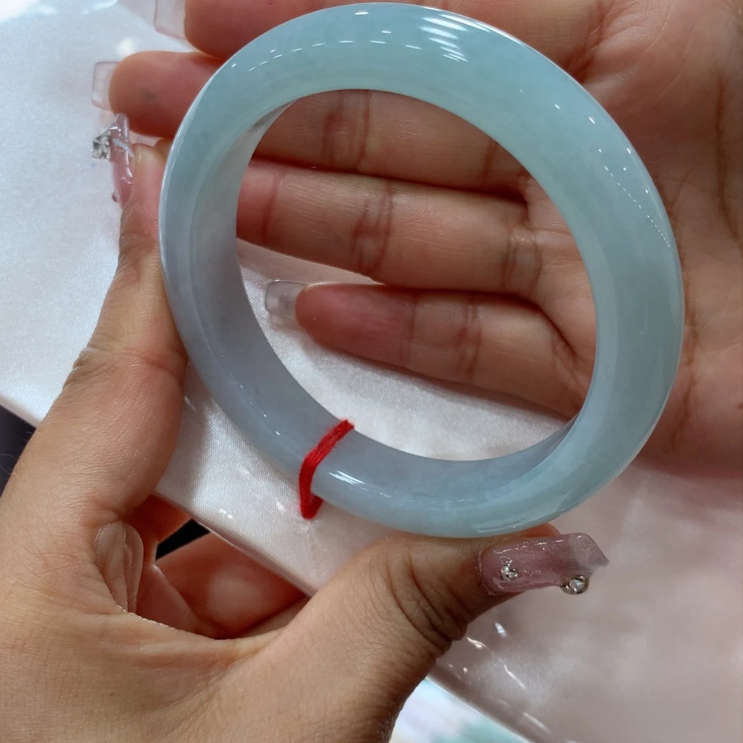 翡翠手镯未镶嵌买断