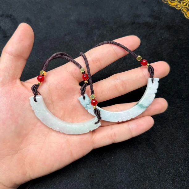 天然A货翡翠精美玉虹吊坠 C172—多样性发一