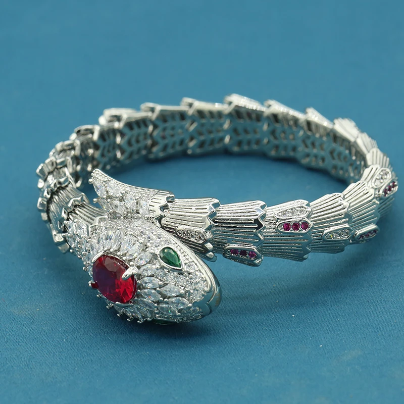  【高级定制】收藏级轻奢时尚设计手镯x697