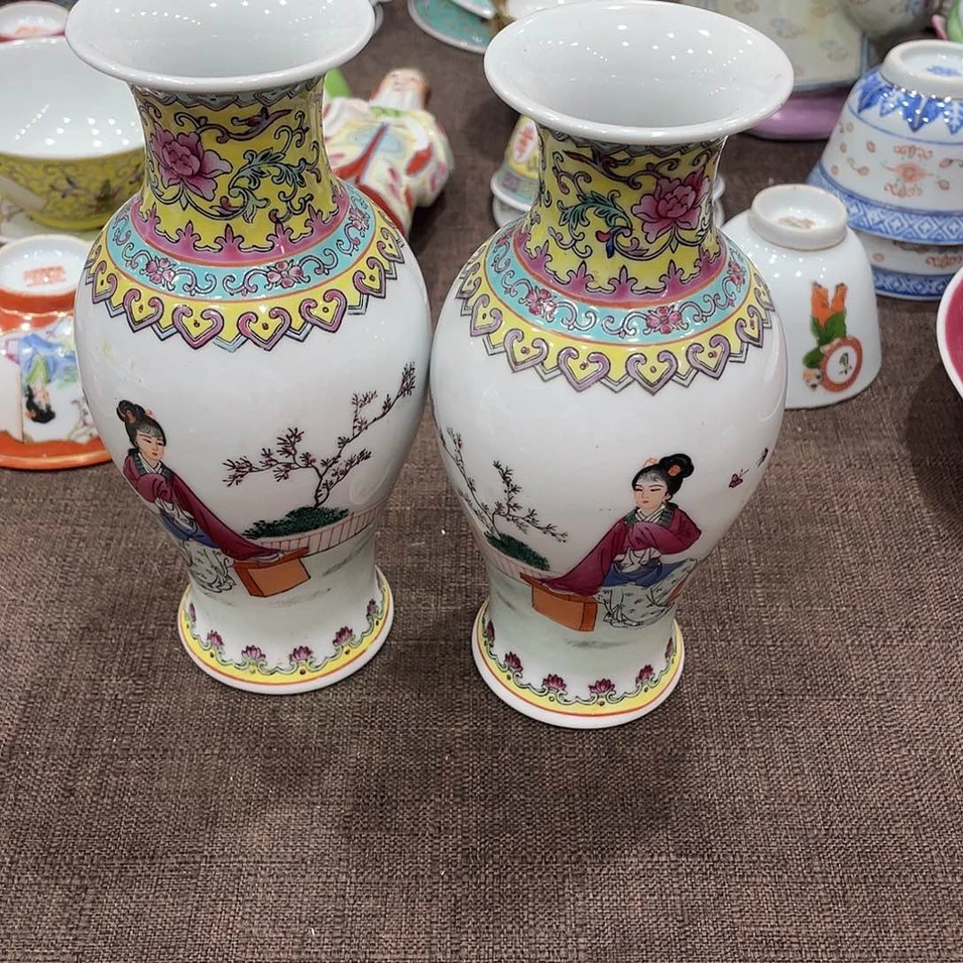 瓷片景德镇粉彩人物花瓶