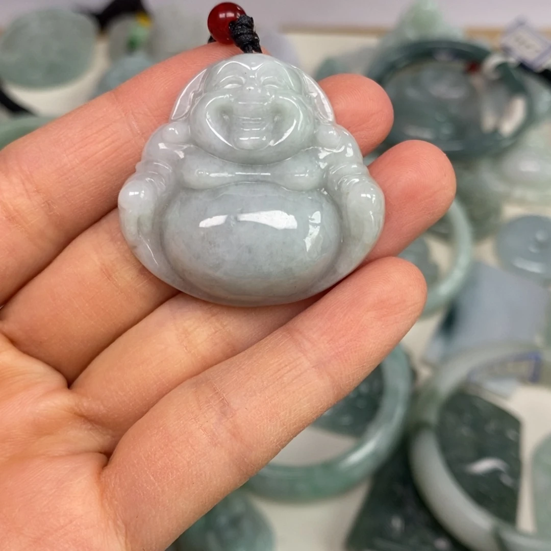 翡翠颈饰未镶嵌老*鸭佛公