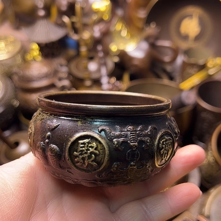 铜233566678888877888