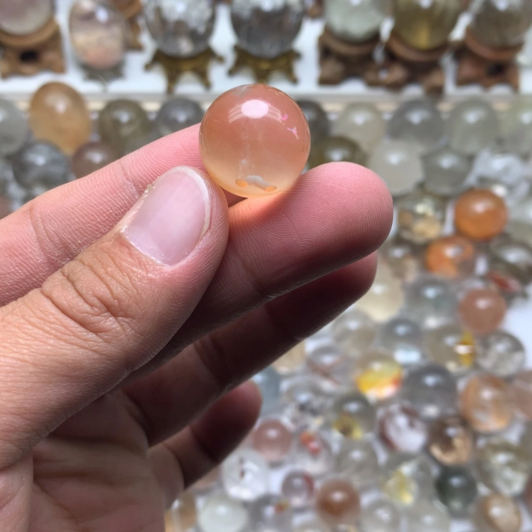 未镶嵌水晶珠宝半成品兔毛球