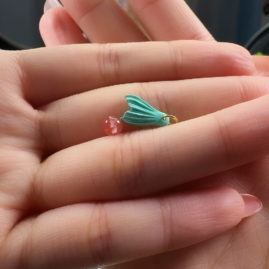 南红玛瑙未镶嵌吊坠(不含链)鱼尾