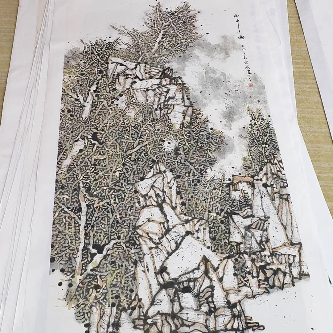 在***情国画四尺整纸手绘作品