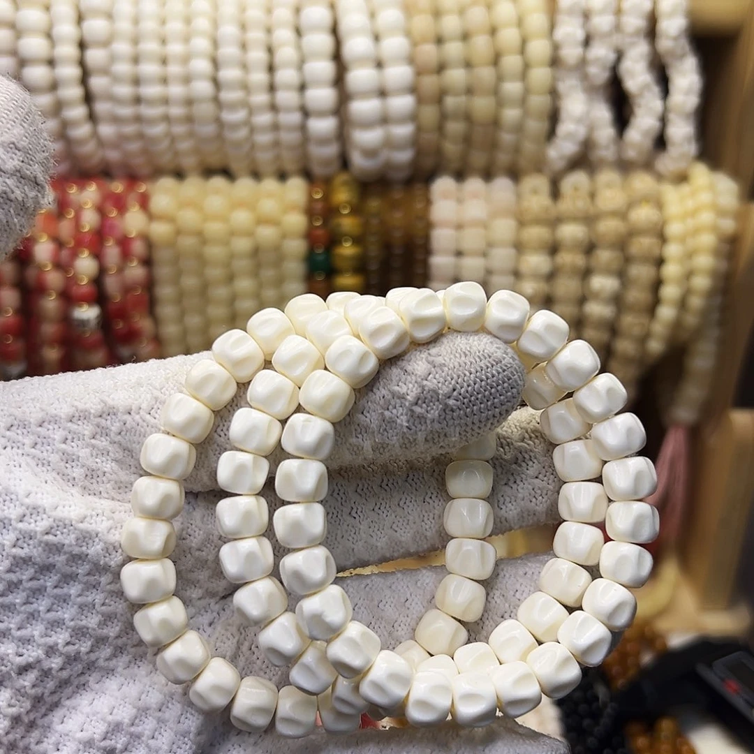 吊坠桃核0.9鹿角龙脊