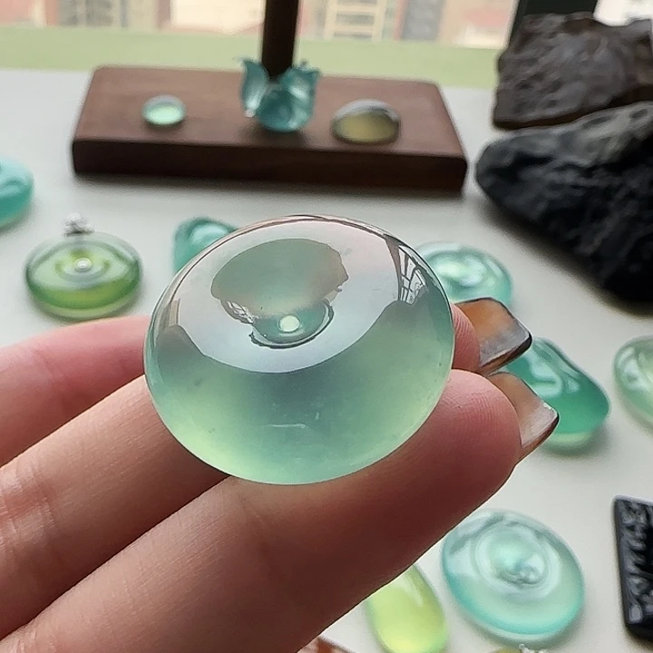 岫玉未镶嵌吊坠(不含链)