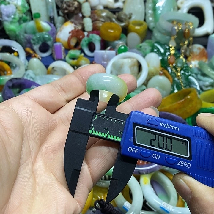 颈饰未镶嵌翡翠缅甸翡翠首饰配饰