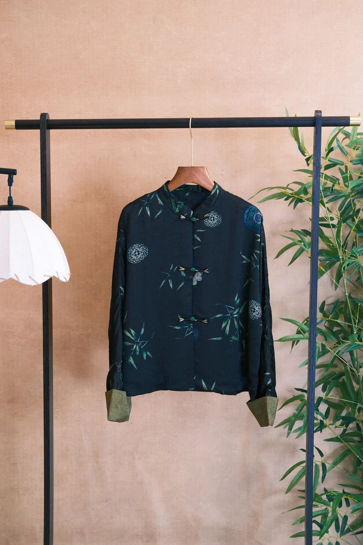 022新中式香云纱国潮风重缎经典竹叶图案减龄秋冬外套