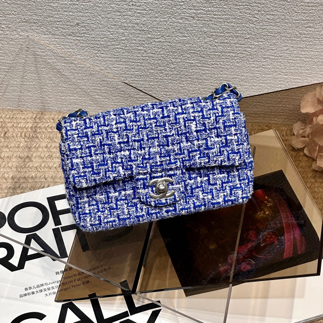 99新 Chanel/香奈儿 23P 蓝白银扣编织大mini斜挎包