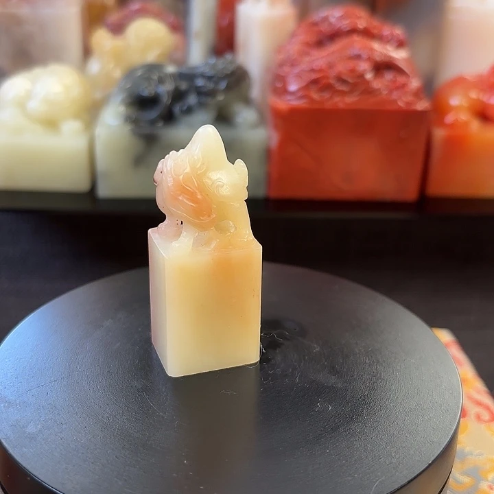 寿山石印石寿山石