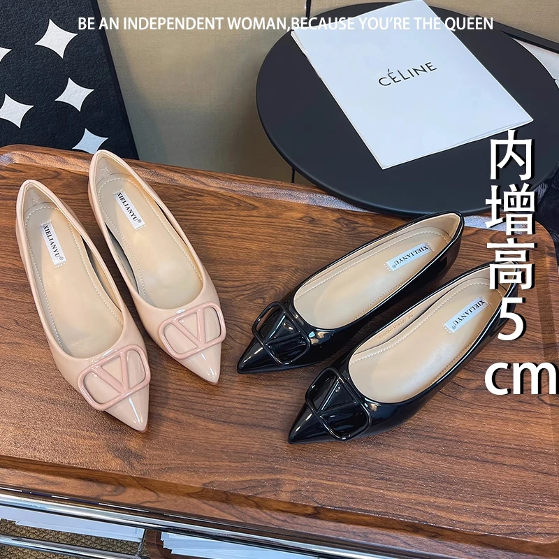 裸色V扣尖头软底单鞋女法式通勤名媛气质内增高平底浅口大码女鞋
