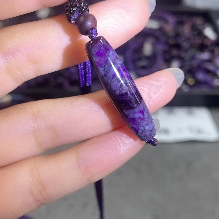 苏纪石（舒俱来）未镶嵌颈饰