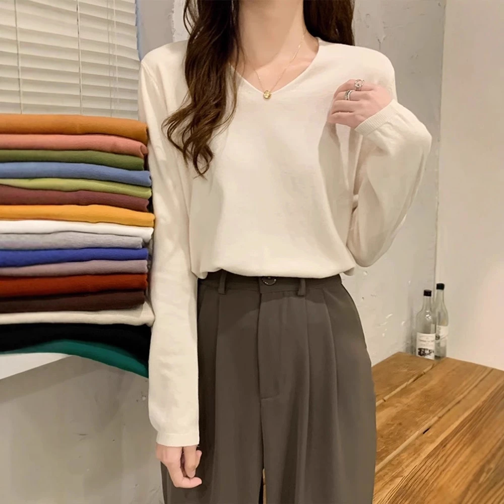 秋冬韩版基础款V领针织毛衣女大码宽松胖mm长袖内搭打底上衣百搭