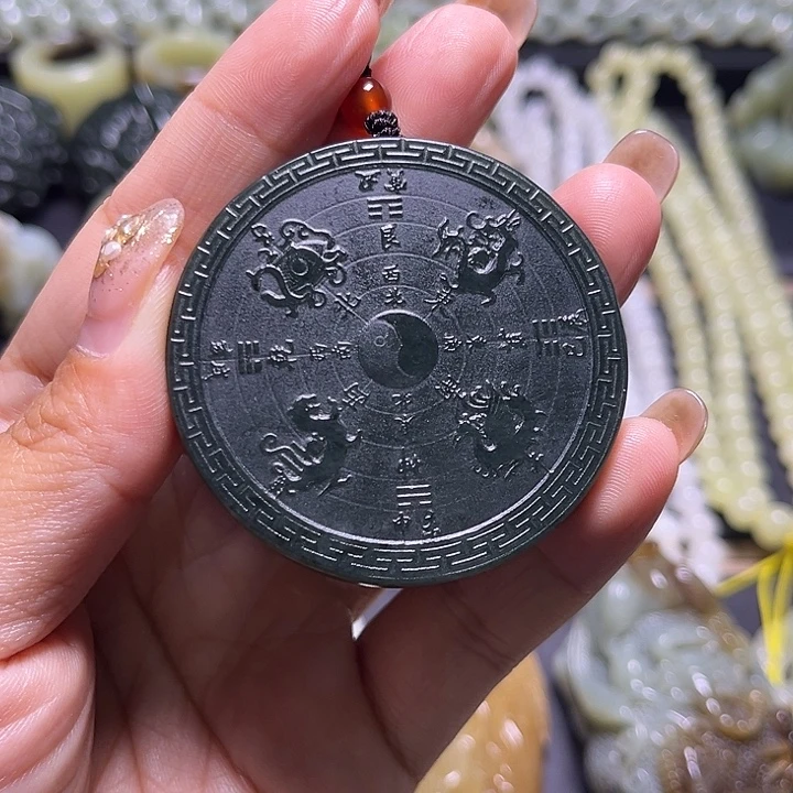 未镶嵌和田玉挂件