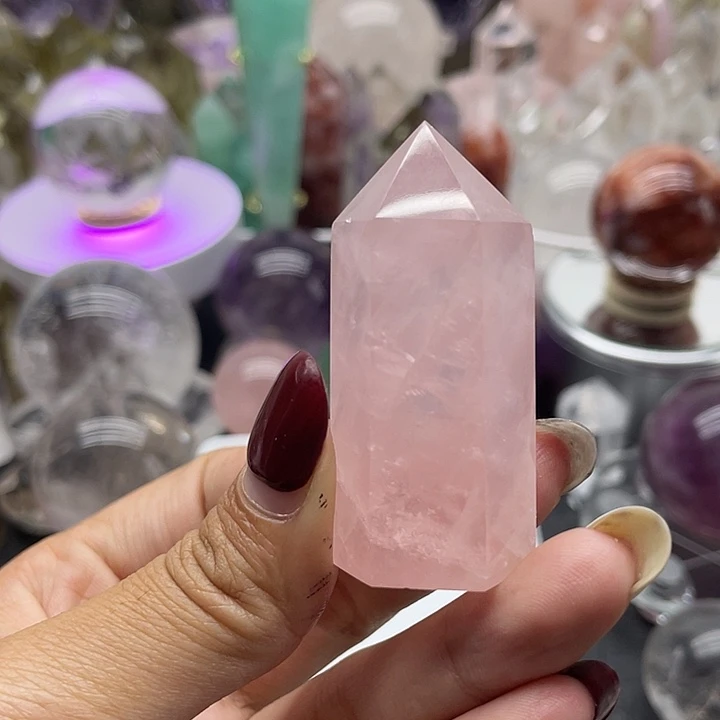 小***酱未镶嵌珠宝半成品水晶37粉水晶柱