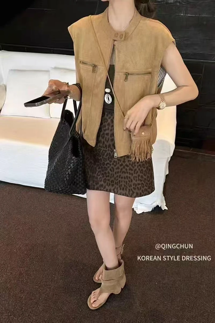 立领麂皮绒马甲女时髦洋气坎肩背心2025新款短款无袖外套女