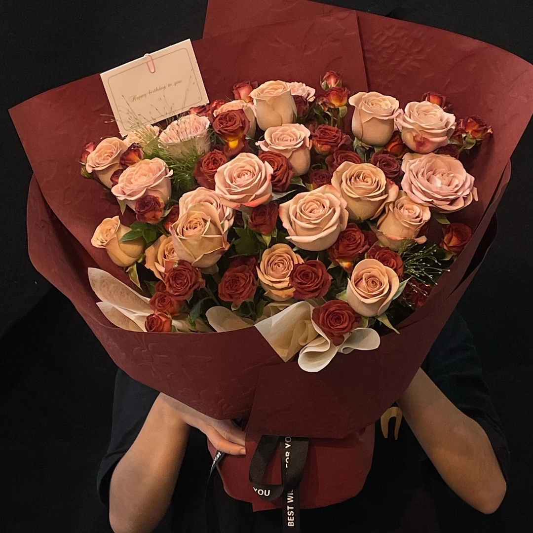 【漫妙颂歌】卡布奇诺玫瑰花巧克力泡泡喷色桔梗混搭复古色系鲜花束见面礼物纪念日送对象同城花店