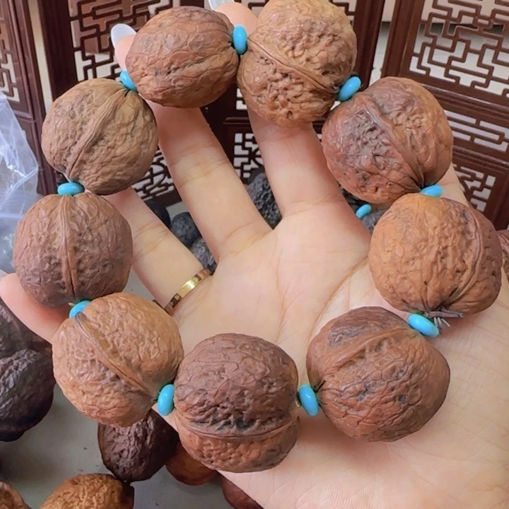 文玩核桃吊坠包是