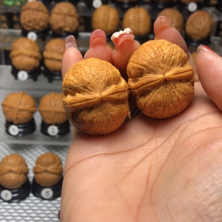 橄榄核吊坠48粗筋蛇蛋